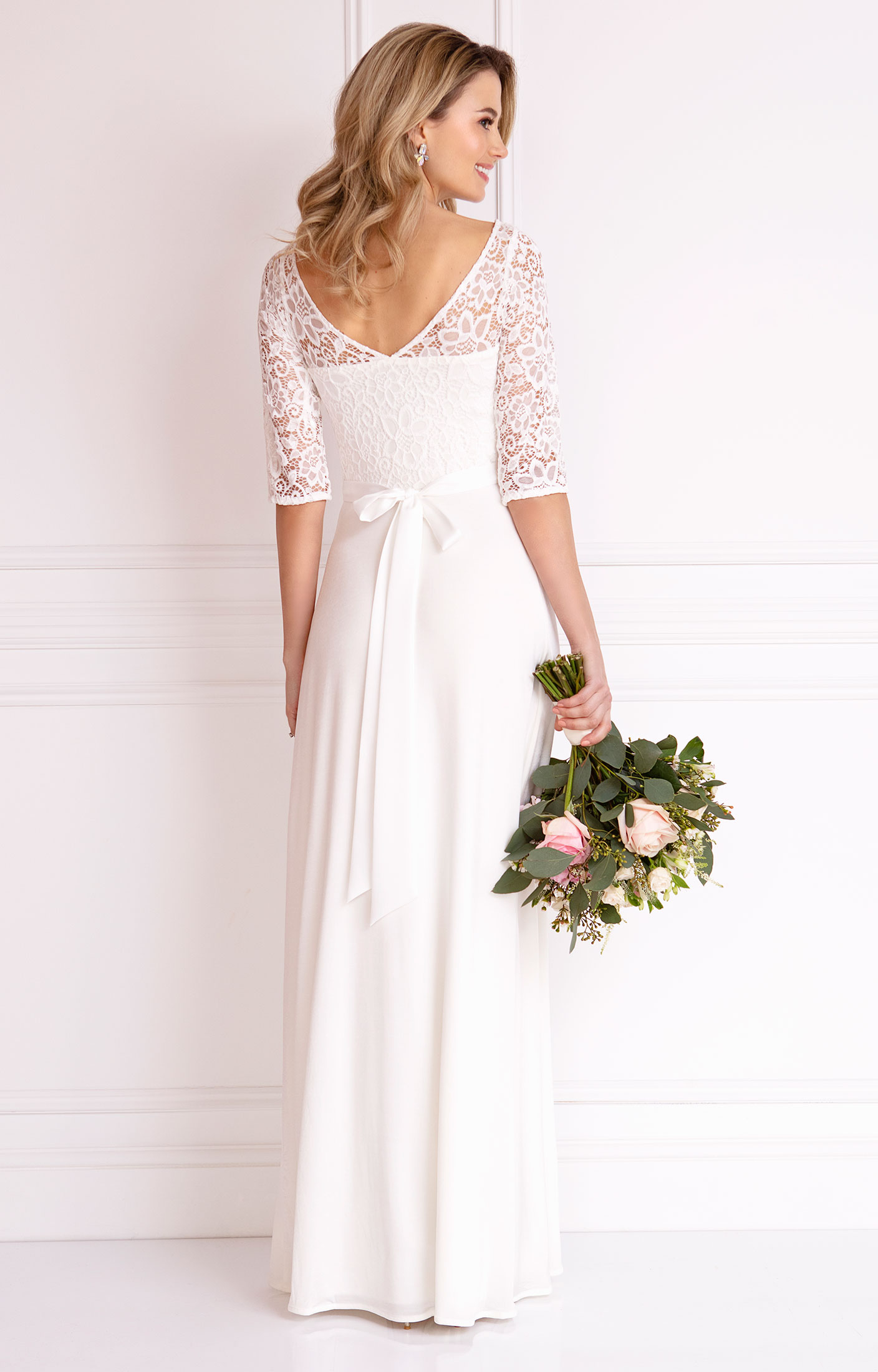 White Runway Arianna New Wedding Dress Save 25% - Stillwhite